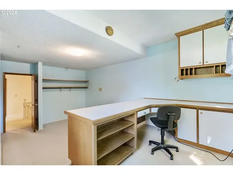12105 Sw 60th Avenue Portland OR 97219