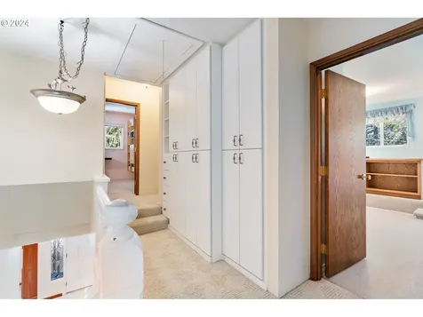12105 Sw 60th Avenue Portland OR 97219