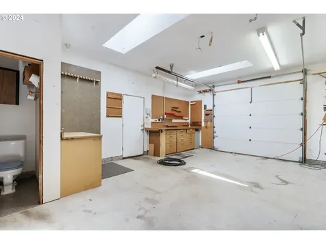 12105 Sw 60th Avenue Portland OR 97219