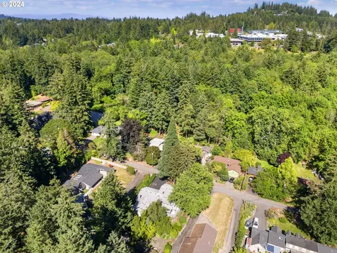 12105 Sw 60th Avenue Portland OR 97219