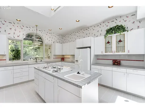 12105 Sw 60th Avenue Portland OR 97219