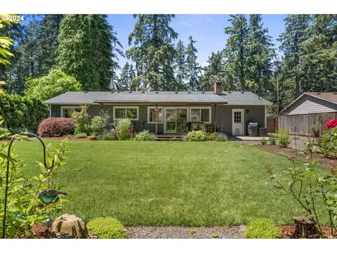 16284 Bonaire Avenue Lake Oswego OR 97035