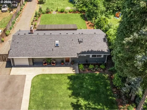 16284 Bonaire Avenue Lake Oswego OR 97035