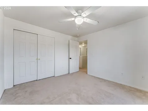 805 N Raven Drive Ridgefield WA 98642