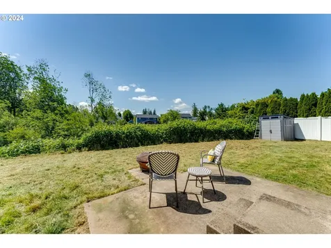 805 N Raven Drive Ridgefield WA 98642