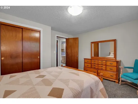 11200 S Forest Ridge Road Oregon City OR 97045