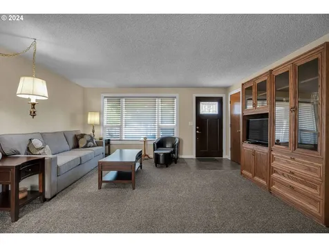 11200 S Forest Ridge Road Oregon City OR 97045