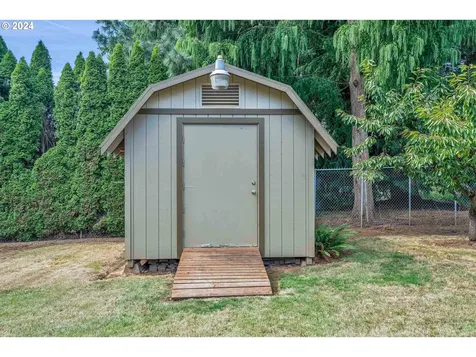 11200 S Forest Ridge Road Oregon City OR 97045
