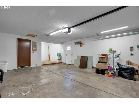 11200 S Forest Ridge Road Oregon City OR 97045