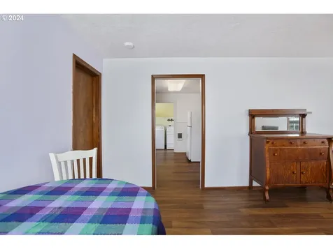 1025 Sw 16th Street Lincoln City OR 97367
