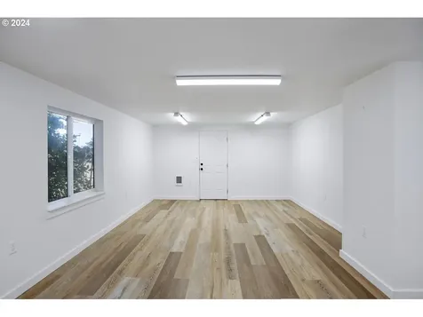 1025 Sw 16th Street Lincoln City OR 97367