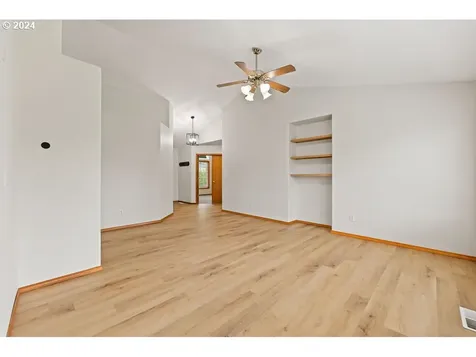 524 Insel Road Woodland WA 98674