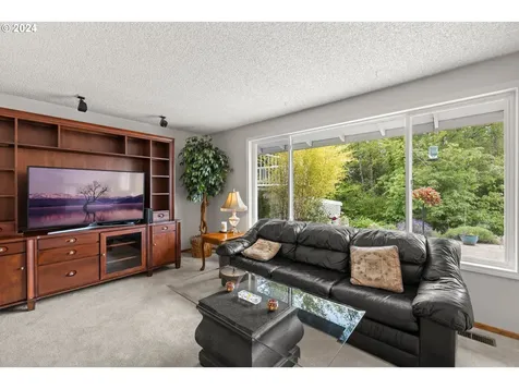 22479 S Penman Road Oregon City OR 97045