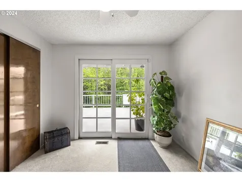 22479 S Penman Road Oregon City OR 97045