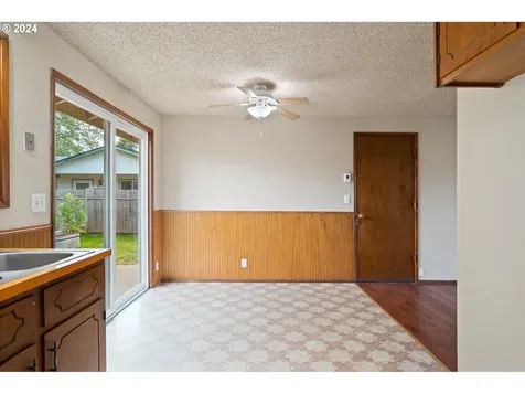 5244 Coetivy Avenue Eugene OR 97402