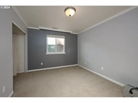 13619 Ne Davis Court Portland OR 97230