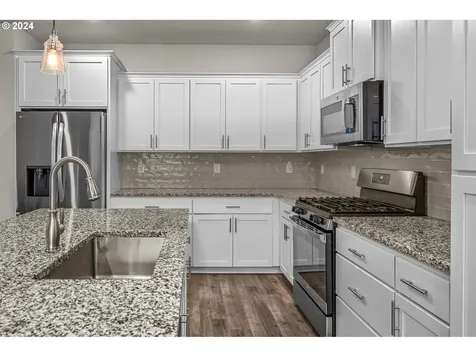3813 SE 83rd Avenue Hillsboro OR 97123