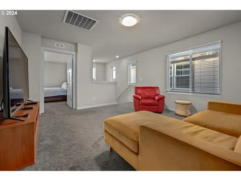 3813 SE 83rd Avenue Hillsboro OR 97123