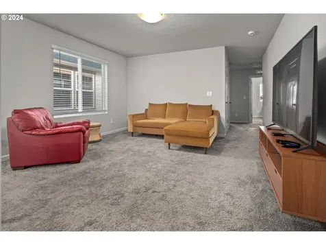 3813 SE 83rd Avenue Hillsboro OR 97123