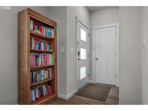 3813 SE 83rd Avenue Hillsboro OR 97123