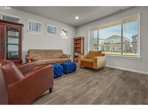 3813 SE 83rd Avenue Hillsboro OR 97123
