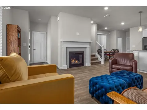 3813 SE 83rd Avenue Hillsboro OR 97123