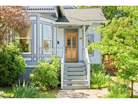 3617 Ne 6th Avenue Portland OR 97212