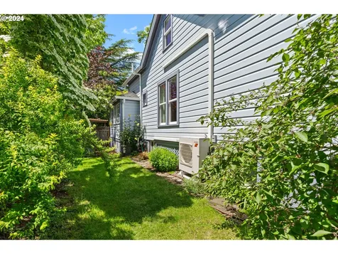 3617 Ne 6th Avenue Portland OR 97212