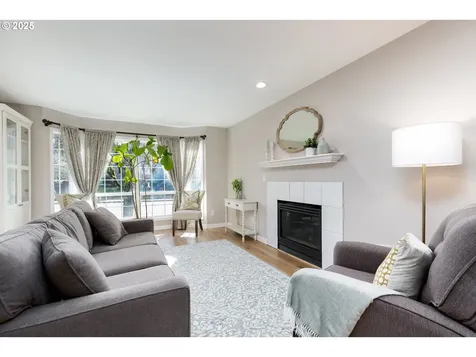 15999 SW Willow Drive Sherwood OR 97140