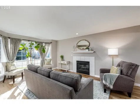 15999 SW Willow Drive Sherwood OR 97140