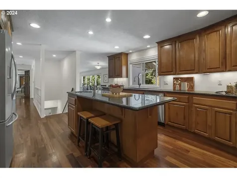 3225 Balsam Drive S Salem OR 97302