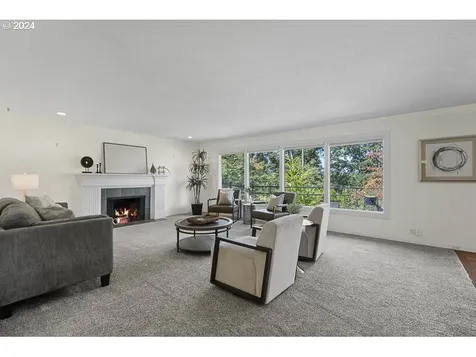 3225 Balsam Drive S Salem OR 97302