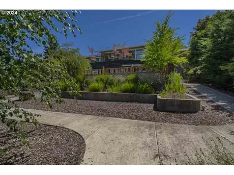 3225 Balsam Drive S Salem OR 97302