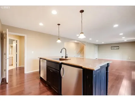 10340 Nw Engleman Street Portland OR 97229