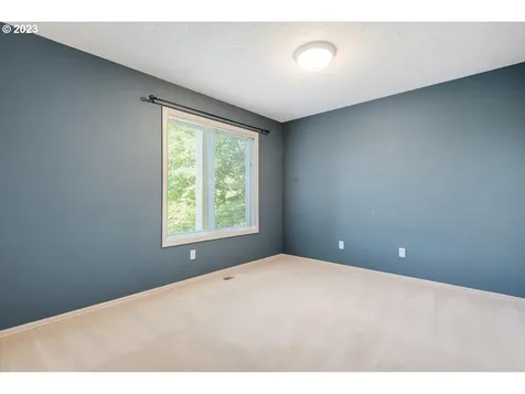 10340 Nw Engleman Street Portland OR 97229