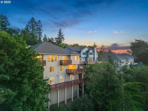 10340 Nw Engleman Street Portland OR 97229