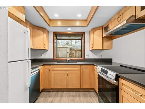 2874 Cheryl Street Eugene OR 97408