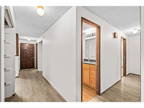 2874 Cheryl Street Eugene OR 97408