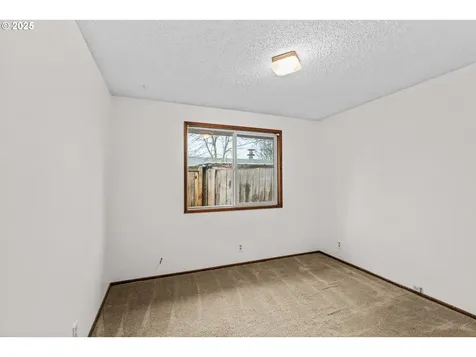 2874 Cheryl Street Eugene OR 97408