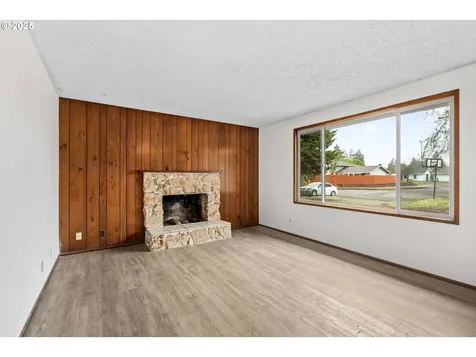 2874 Cheryl Street Eugene OR 97408