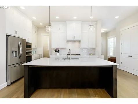 6961 Se Red Alder Street Hillsboro OR 97123
