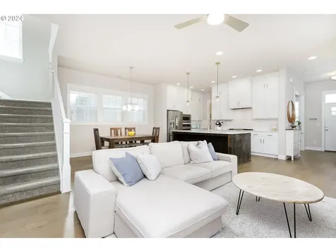 6961 Se Red Alder Street Hillsboro OR 97123