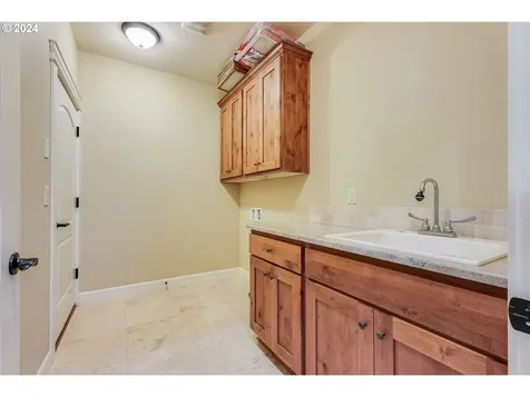 12510 Ne 24th Avenue Vancouver WA 98686