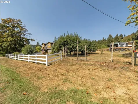23052 Nw Fisher Road Buxton OR 97109
