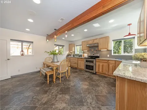 23052 Nw Fisher Road Buxton OR 97109