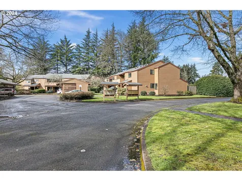 1710 Minda Drive Eugene OR 97401