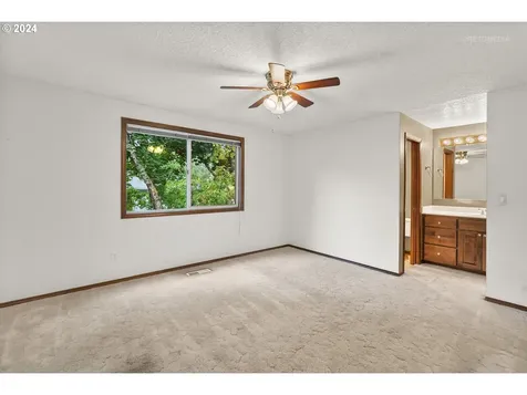 21867 Sw Dakota Drive Tualatin OR 97062