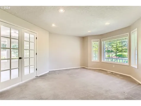 21111 Ne 143rd Street Brush Prairie WA 98606