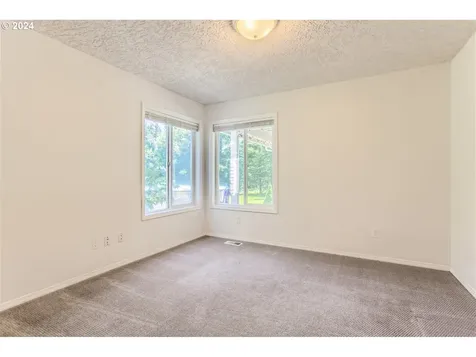 21111 Ne 143rd Street Brush Prairie WA 98606