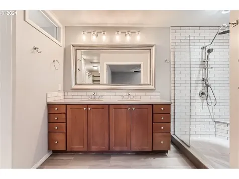 21111 Ne 143rd Street Brush Prairie WA 98606
